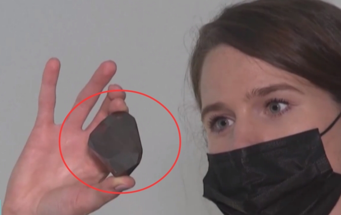 世界上最昂贵的黑钻,全球首颗黑钻亮相