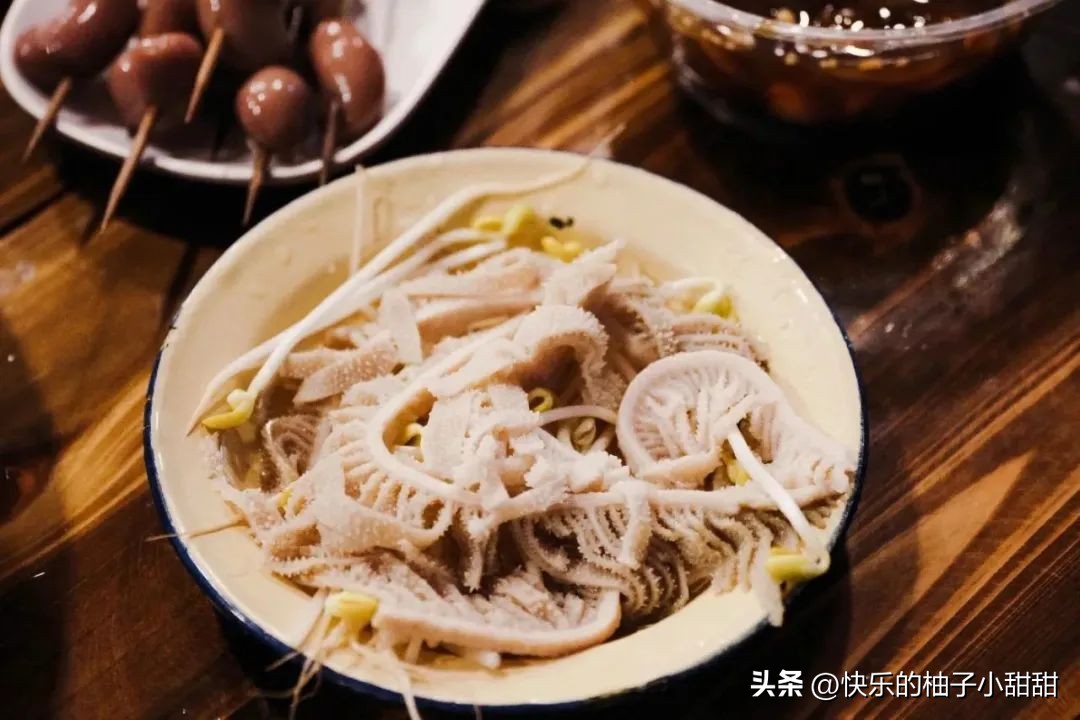 讲道理！吃过这几家馆子才算来到了成都！