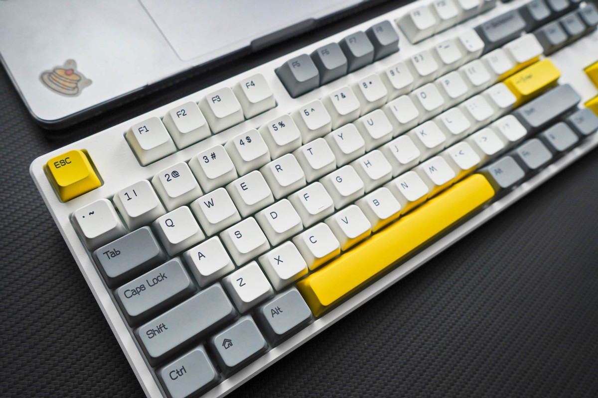 黑爵ak873好用吗,黑爵ak873键盘好用吗