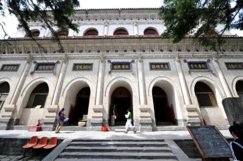 五台山的四大名山是哪几个,五台山是不是四大佛教名山