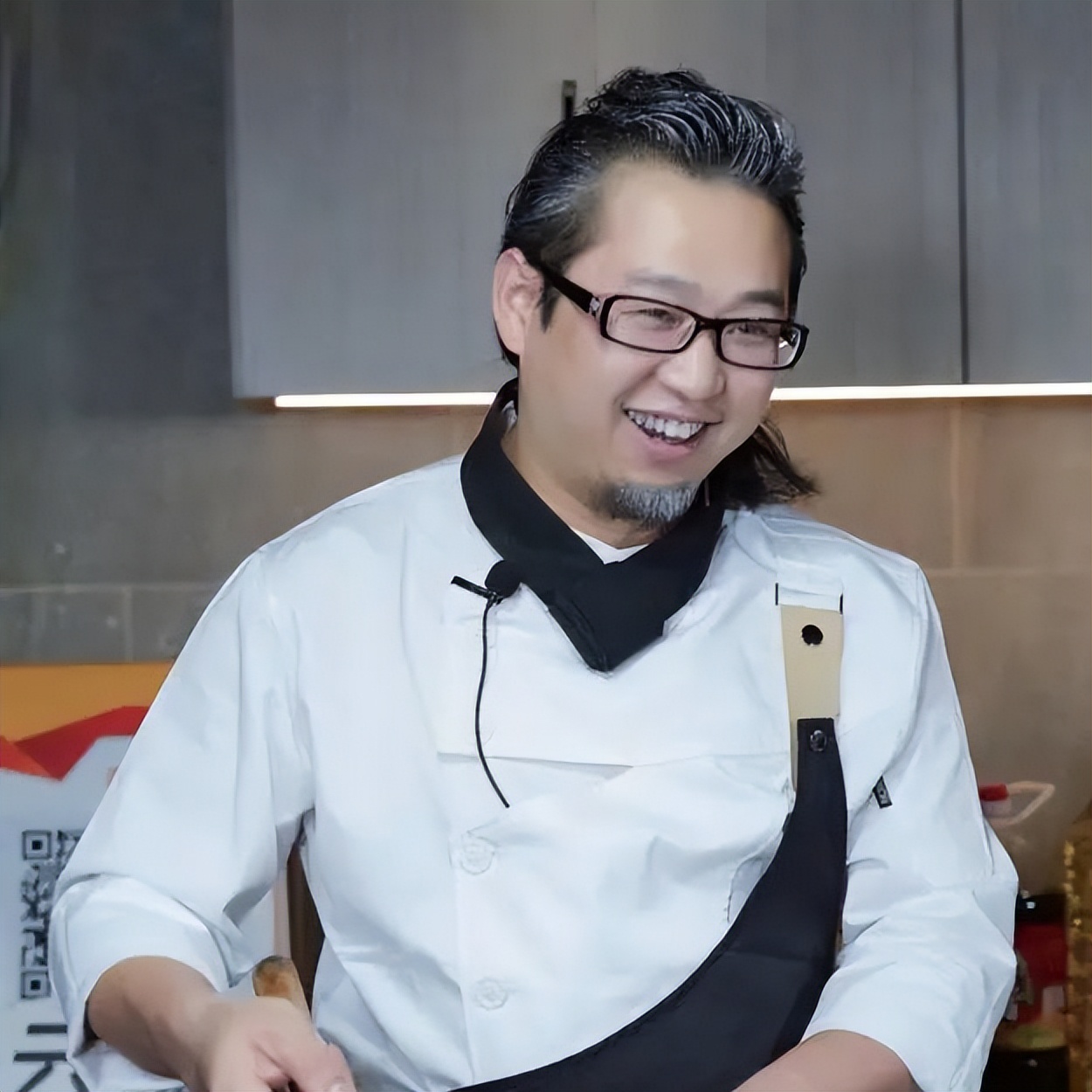 8000平洗浴一天接待人数,酒店自助餐接待