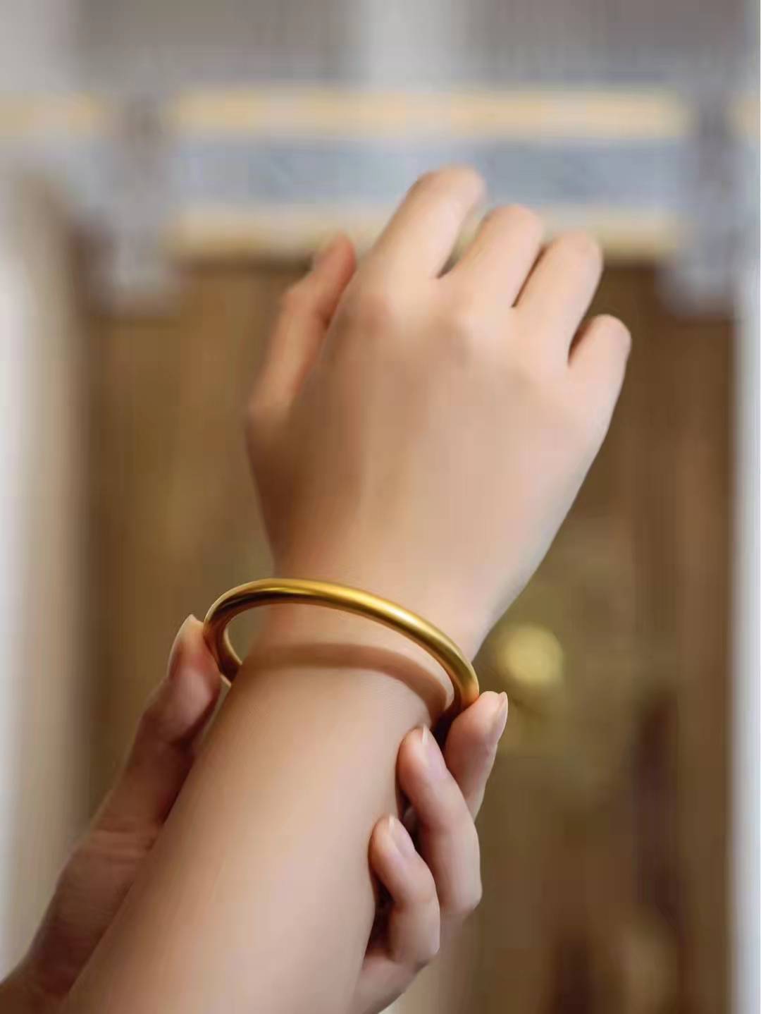 古法黄金手镯35克和40克区别大吗,40克古法金手镯价钱是多少