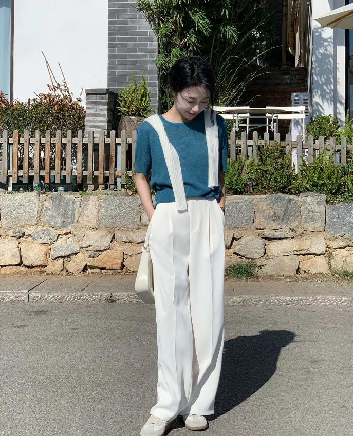 松弛而不松垮的上班穿搭,穿搭分享非常适合上班族的搭配