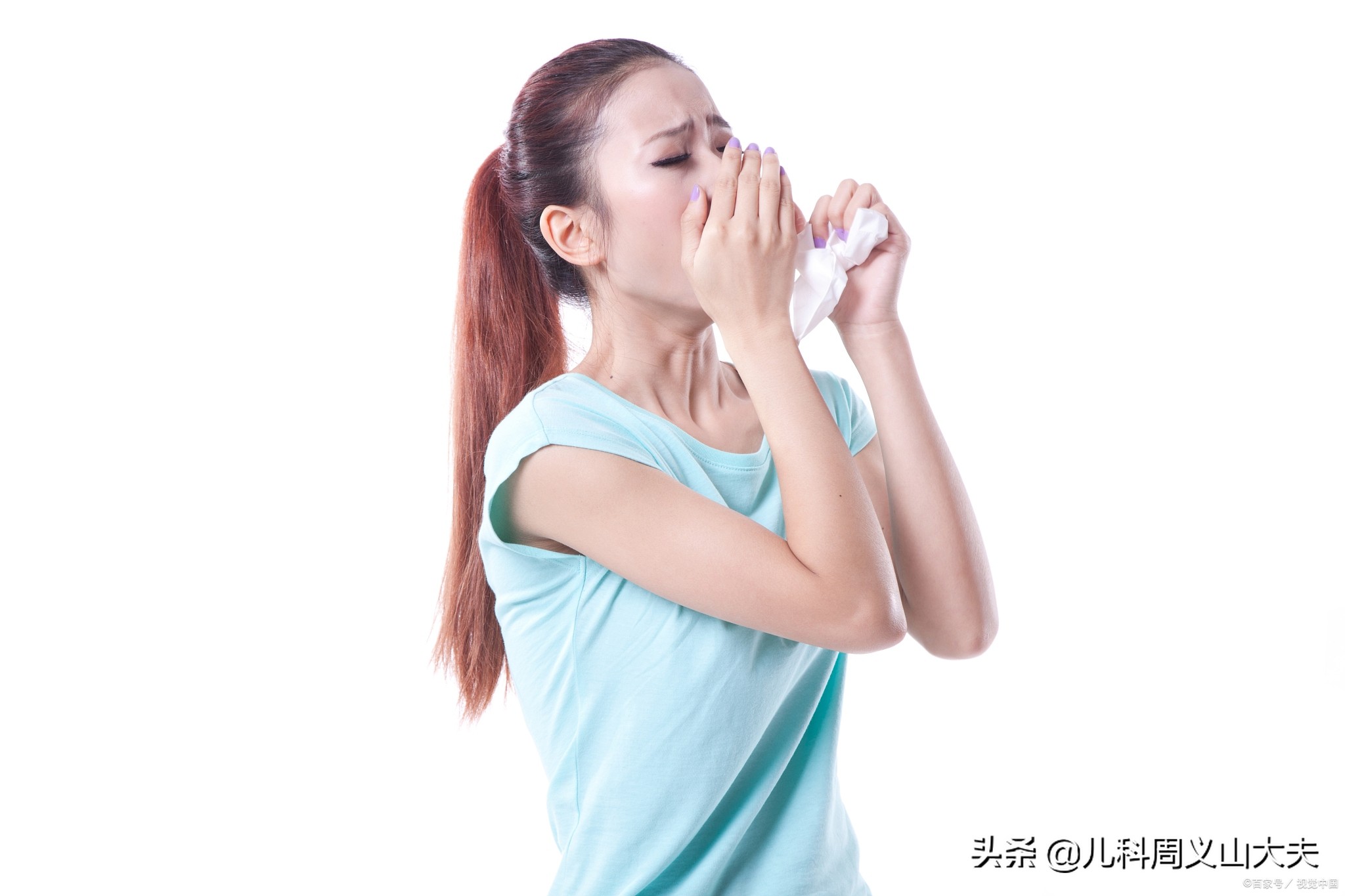 小孩总是反复咳嗽喉咙感觉有痰,宝宝自从上了幼儿园总是反复咳嗽