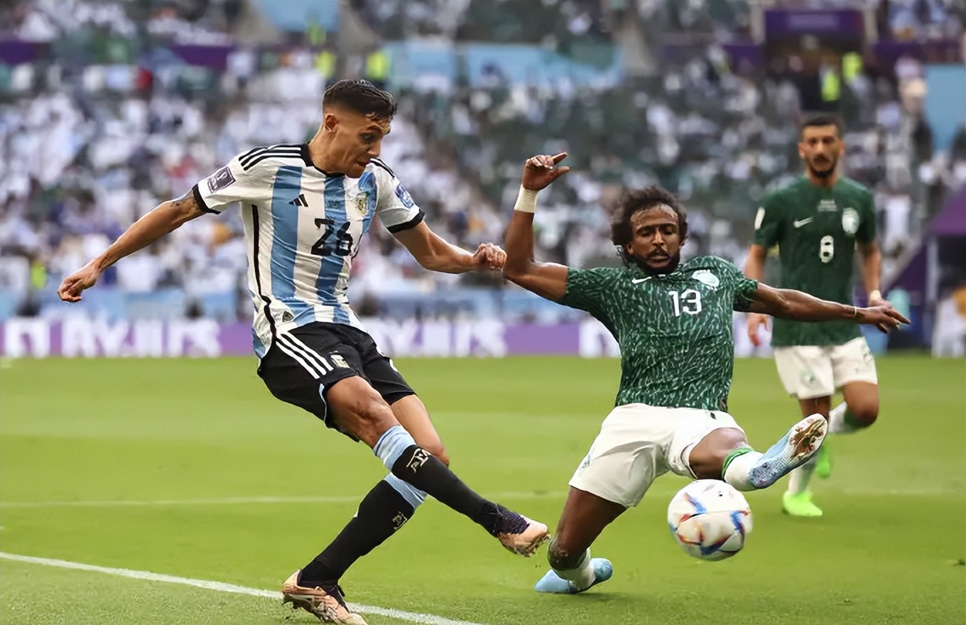 世界杯巴西vs德国7:1,德国7比1巴西阿根廷狂笑