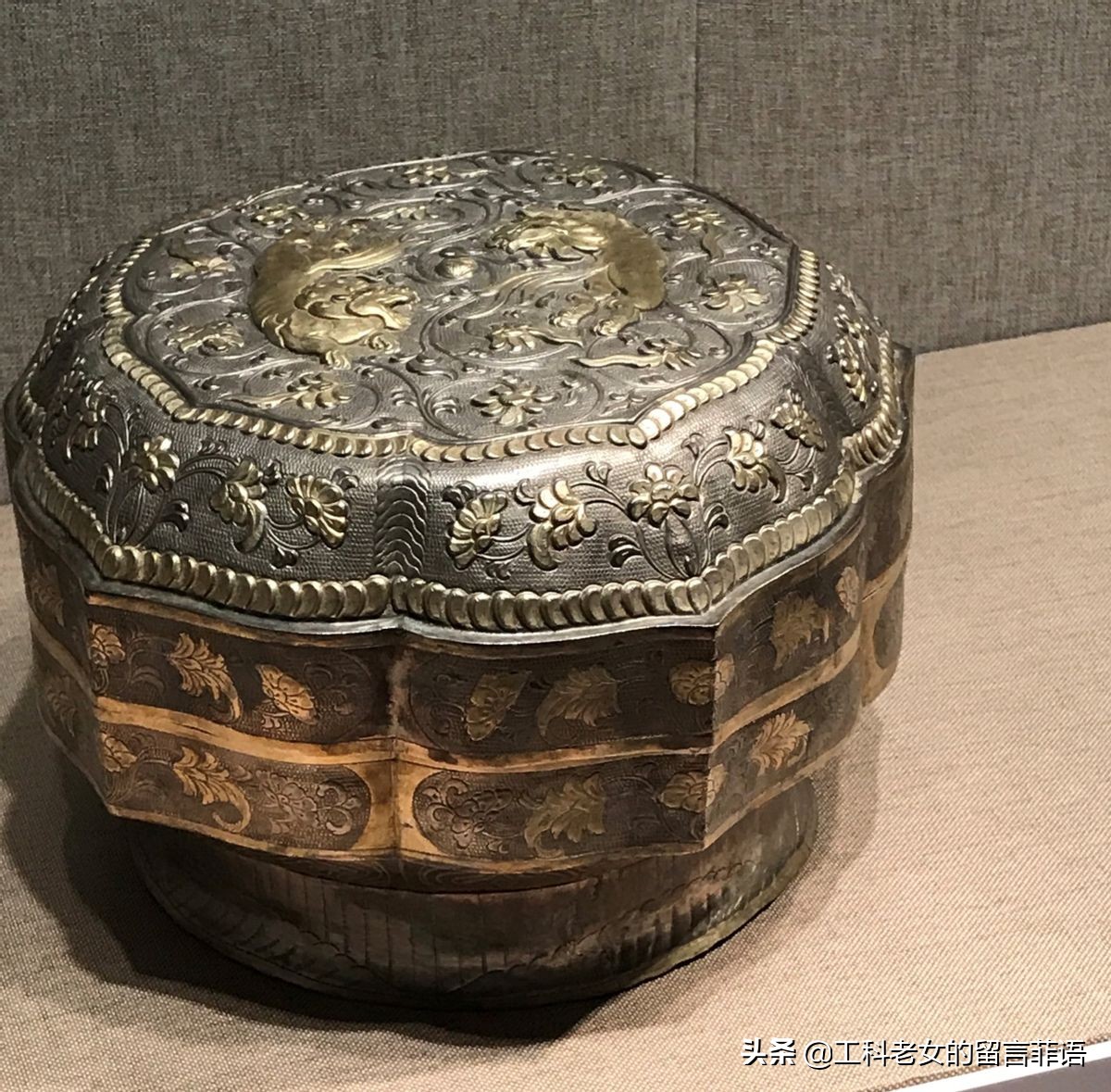 首博：流光溢彩的辽代金银器