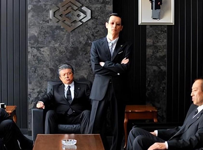 68岁日本黑帮老大不满下身尺寸，手术失败刺杀女护士，后来怎样了