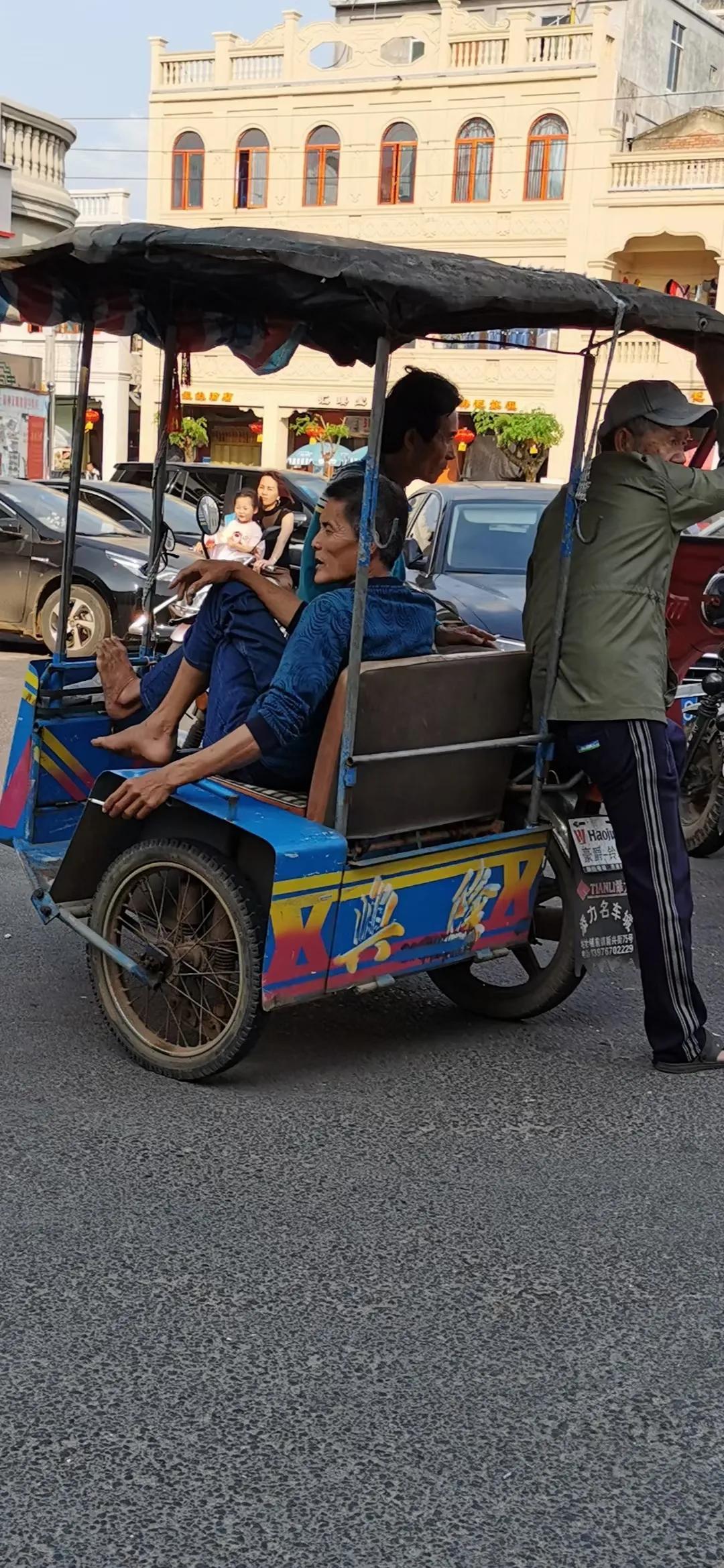 文昌椰林在哪里,文昌椰林靠海吗