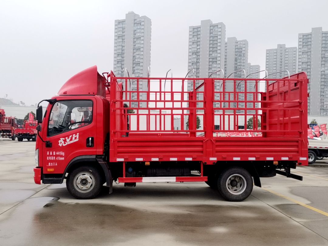 十堰龙信二手车市场雅阁,十堰龙信国际汽车城二手车直播