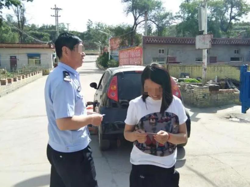 老汉捡到流浪女孩 (光棍汉捡到流浪女后续)