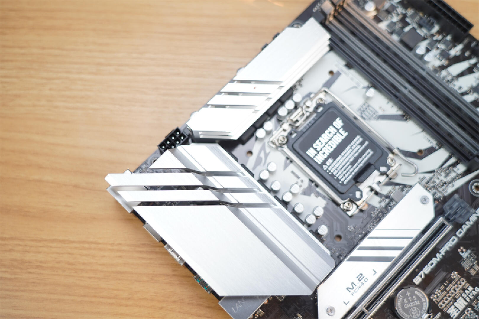 圣旗b760m-progaming支持多大内存,华硕圣旗主板b760m-progamingd4