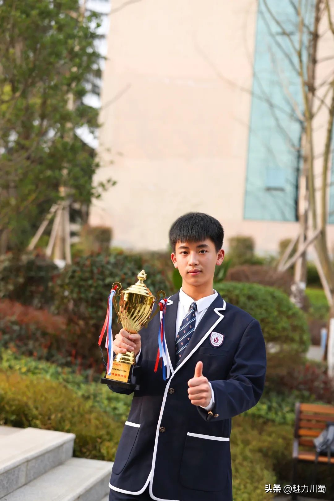 不好意思让大家久等了日语,不好意思让各位久等了日语