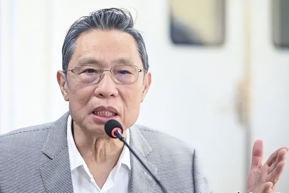 钟南山院士谈做心脏支架手术,钟南山院士讲心脏支架的视频