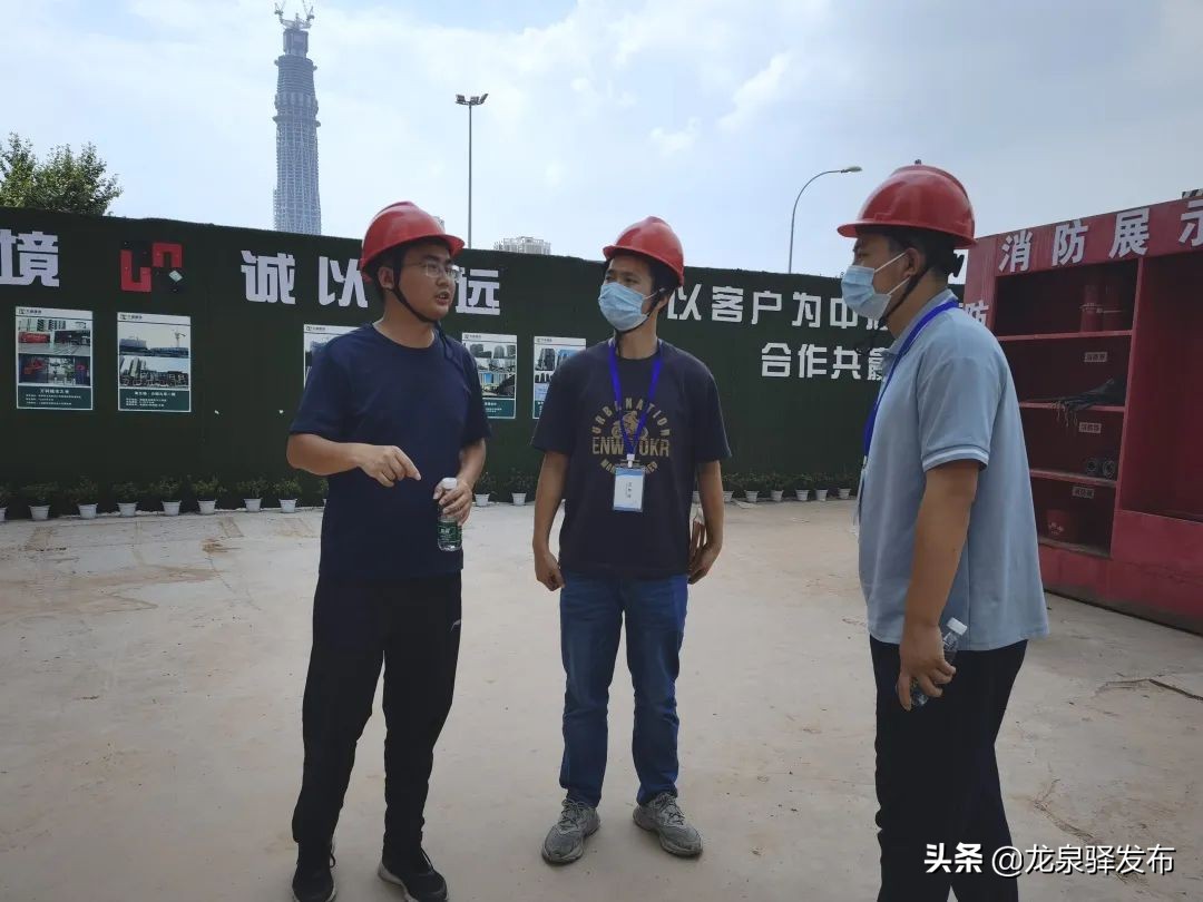 区城管局全力攻坚助力创城,贯彻新发展理念的公园城市示范区