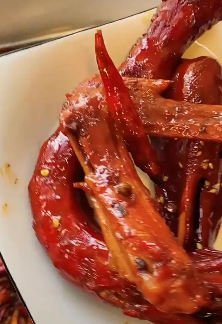 姝︽眽涔呬箙楦剸鍒朵綔瑙嗛,姝︽眽涔呬箙楦剸鍒朵綔鏂规硶