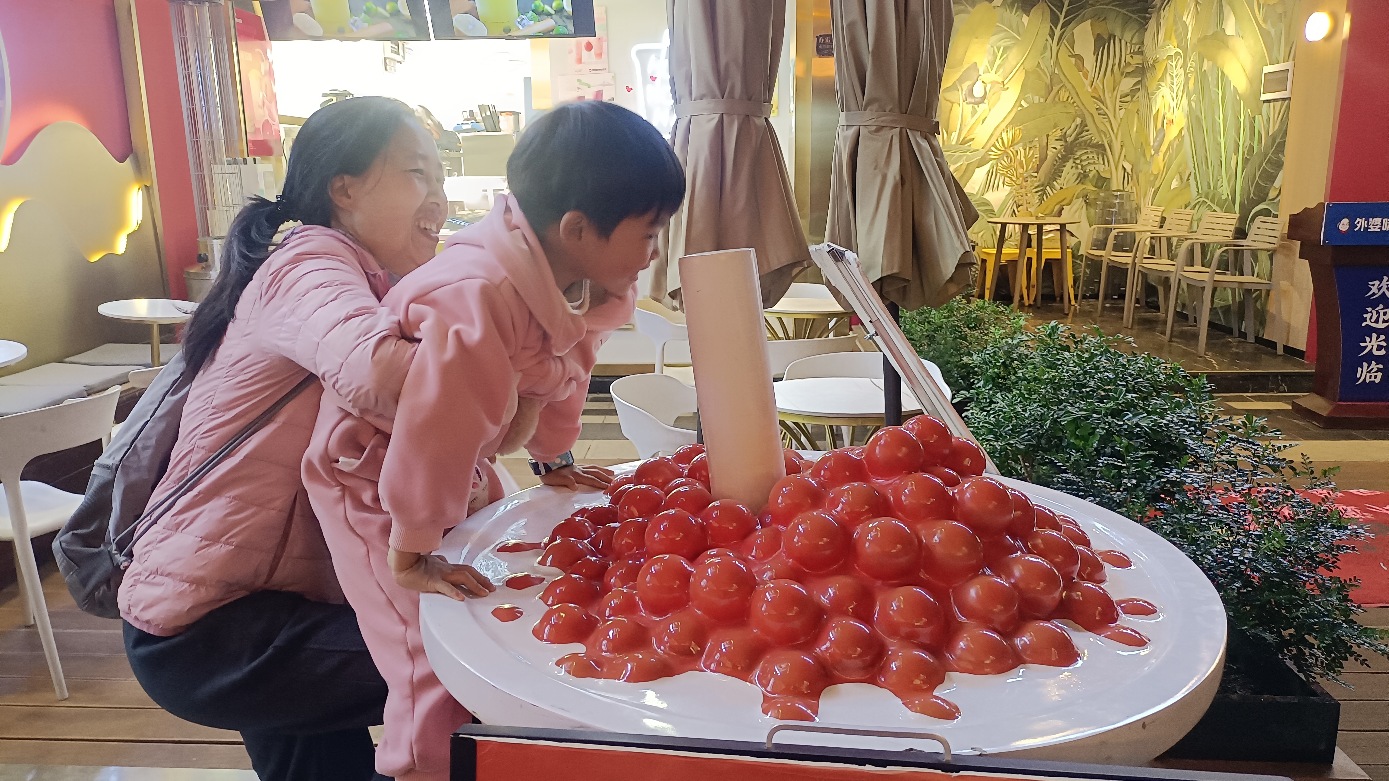 除夕不放假昆明年夜饭预订比往年更早些