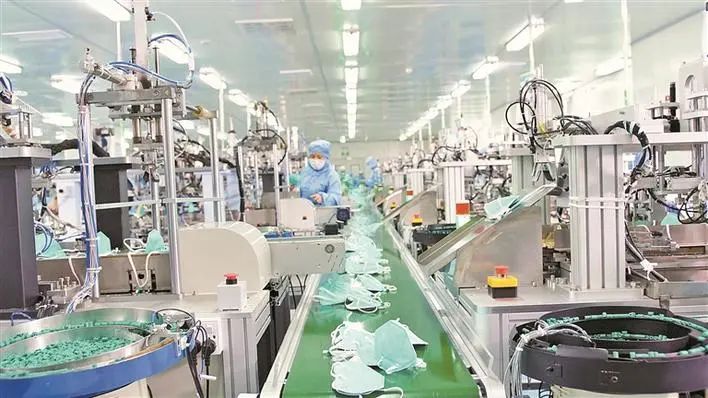 高质量发展坚定四个自信,高质量发展始终保持正确的方向