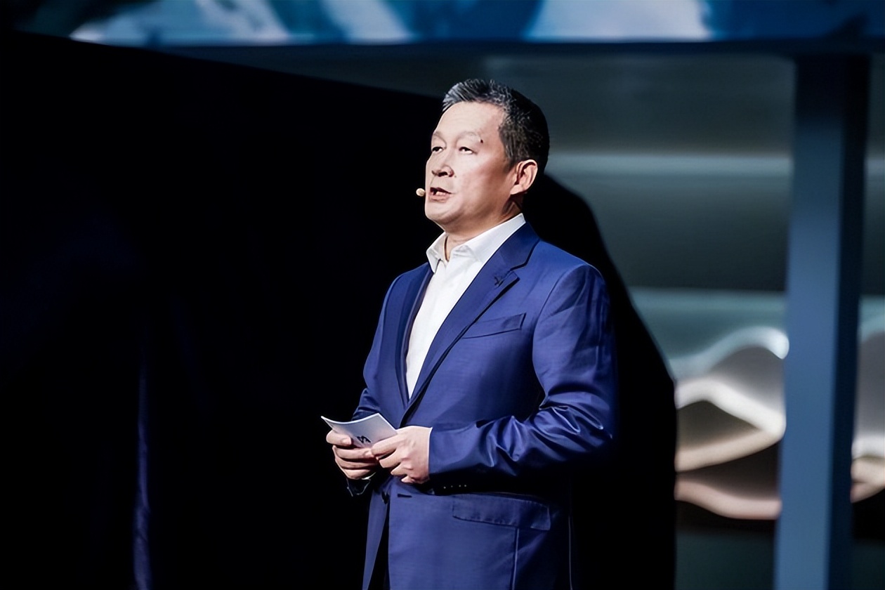 猛士越野车新物种,猛士917硬派越野车型