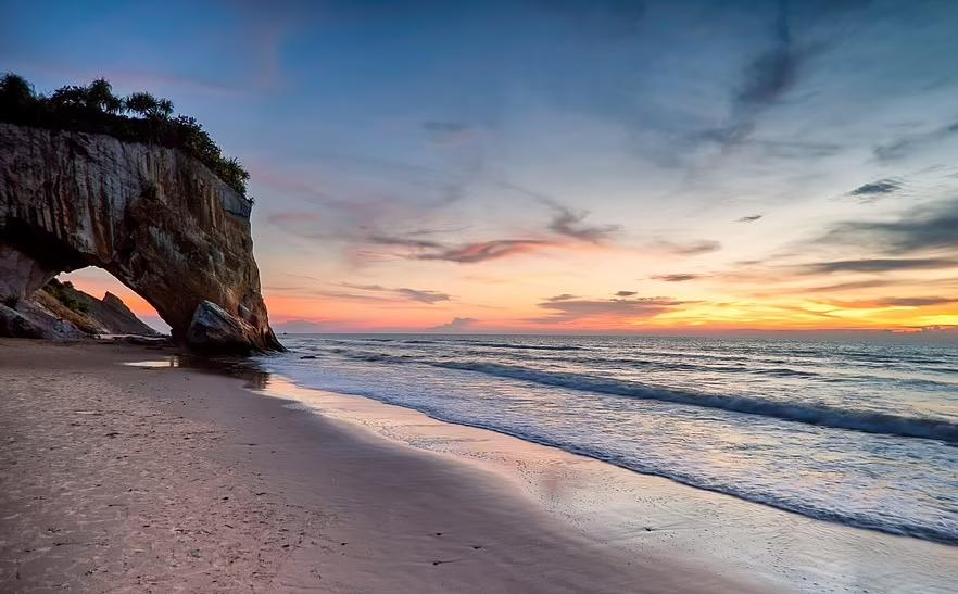 世界排名前5名海滩美景,世界十大顶级海滩排名前十