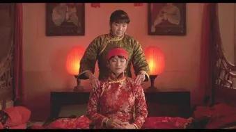 《妻妾成群》：整天面带笑容的卓云，才是手段厉害的人