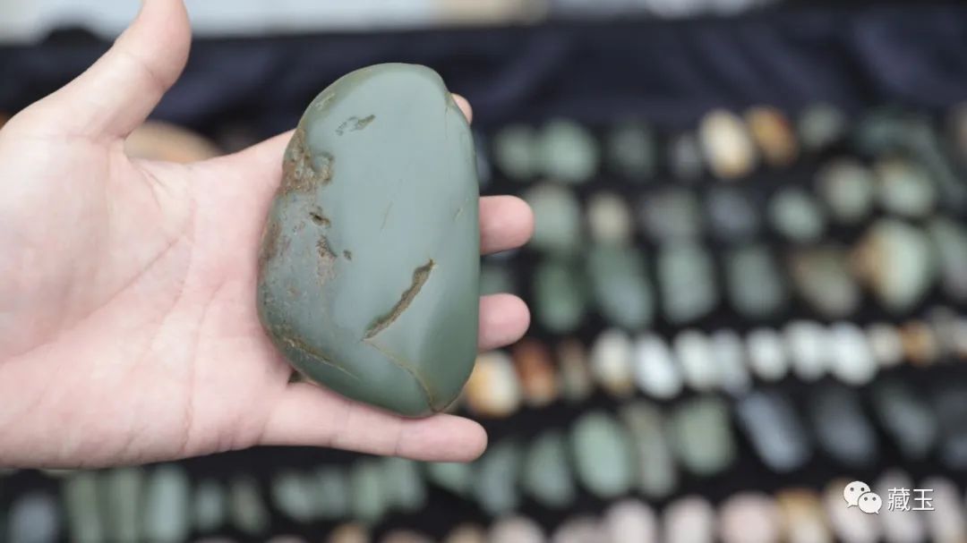 和田玉中的帝王玉青玉的逆袭,和田玉的青色有多少种
