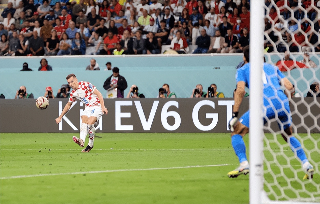 中国足球扎心时刻,中国足球上一次振奋人心的时刻