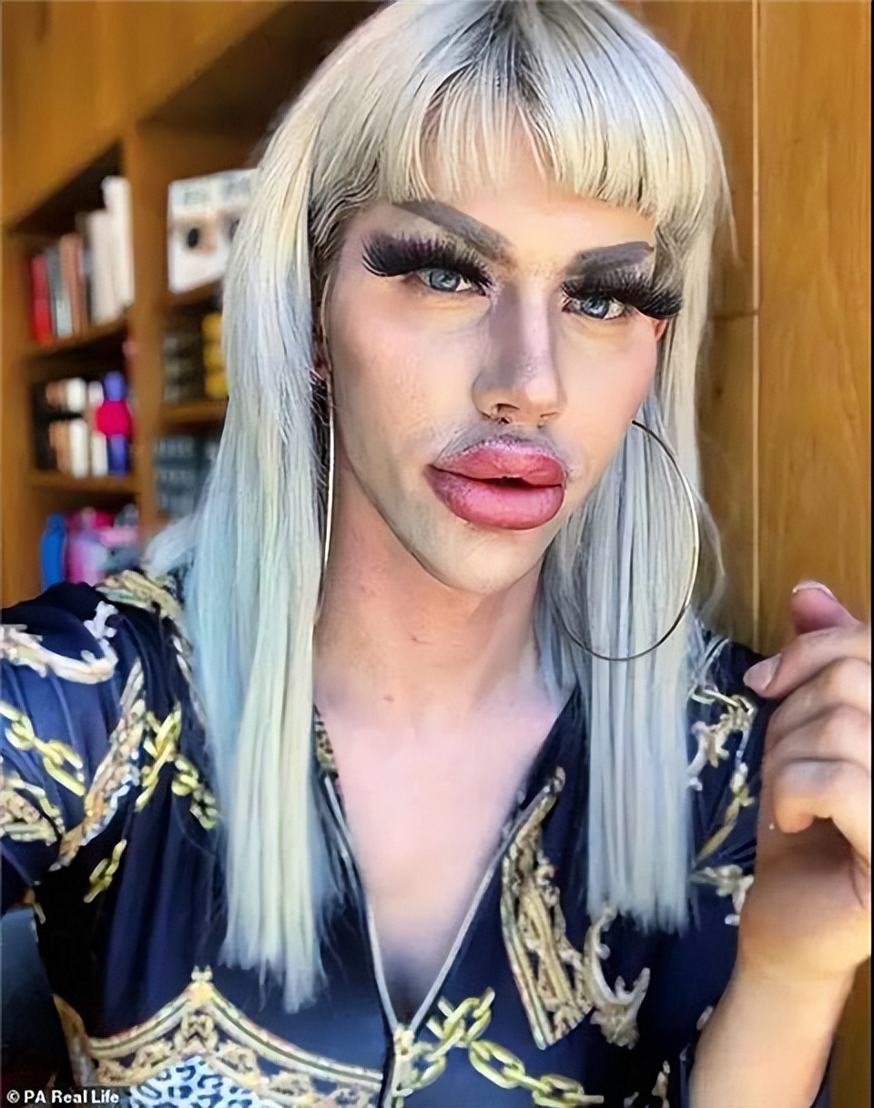 这样的女装大佬你会喜欢吗,让所有人喜欢的女装大佬