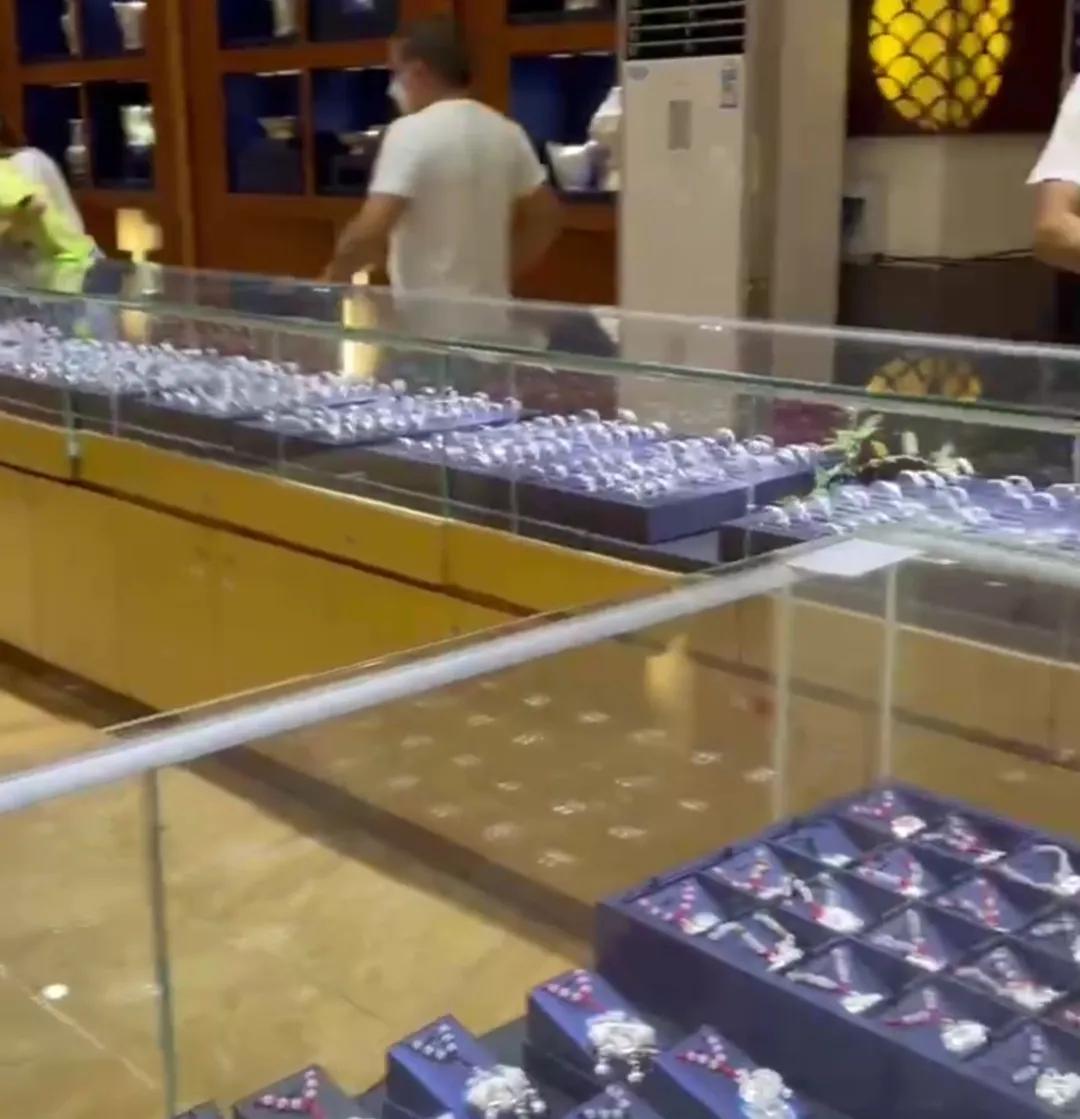 云南旅游跟团攻略不被坑,跟团去云南旅游如何不踩坑