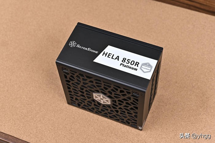 低调实用中塔——ROGZ690HERO+影驰4070Ti+银欣FARAB2装机展示