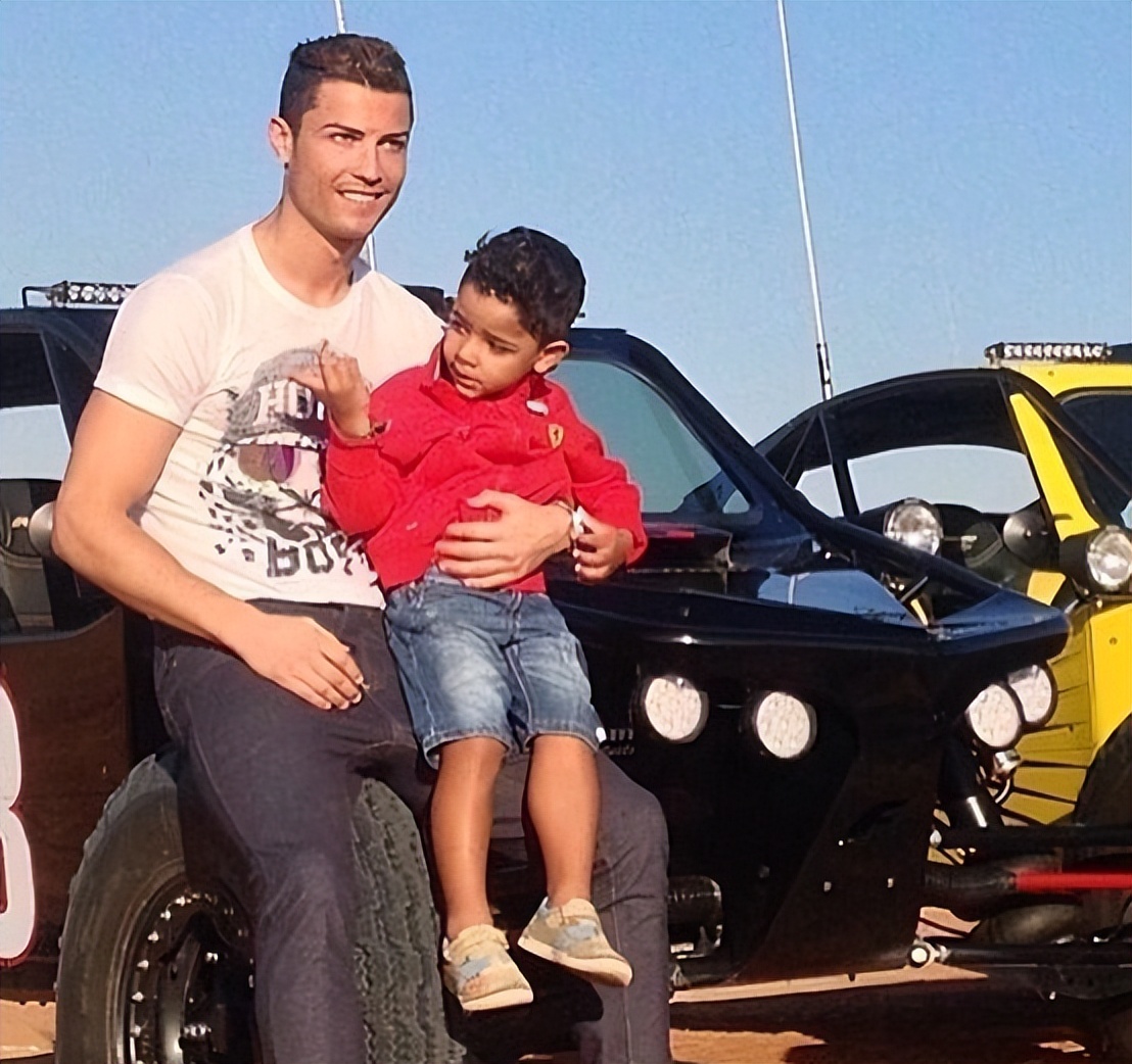 c罗的五个孩子,c罗的5个孩子