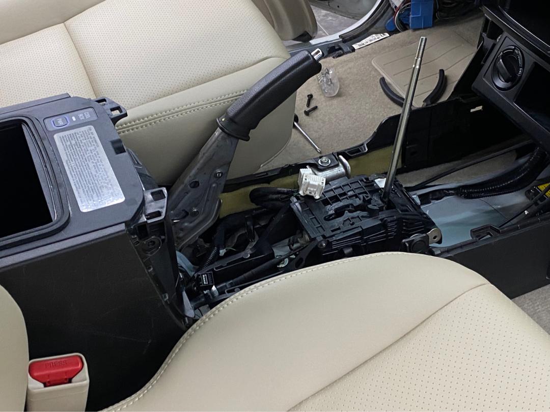 丰田霸道老车翻新升级好的出售,搞工地车翻新