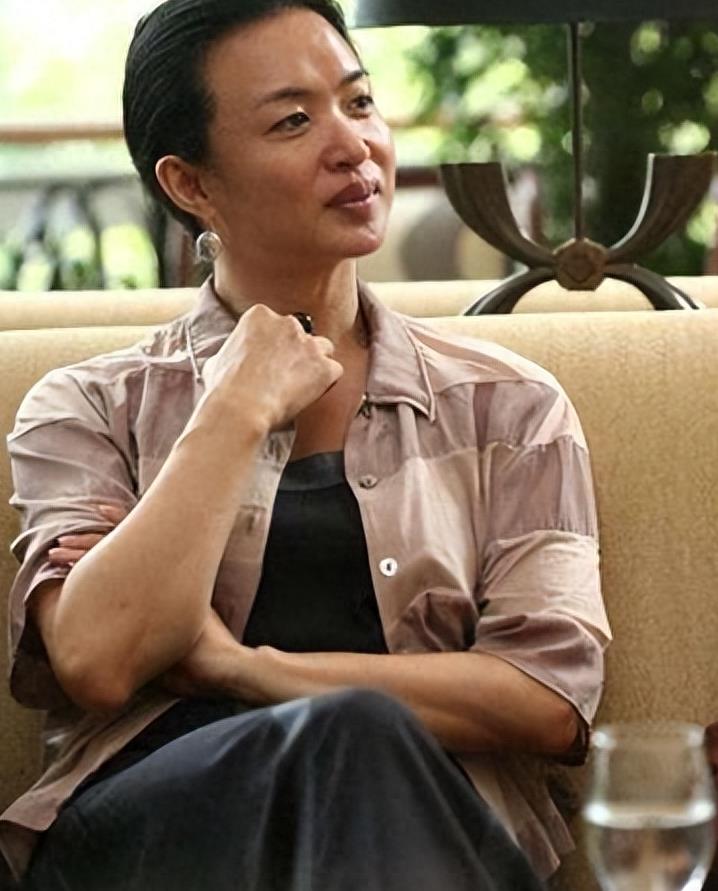 金星被问：做了变性手术后，他会无法抗拒和女人一起洗澡吗？