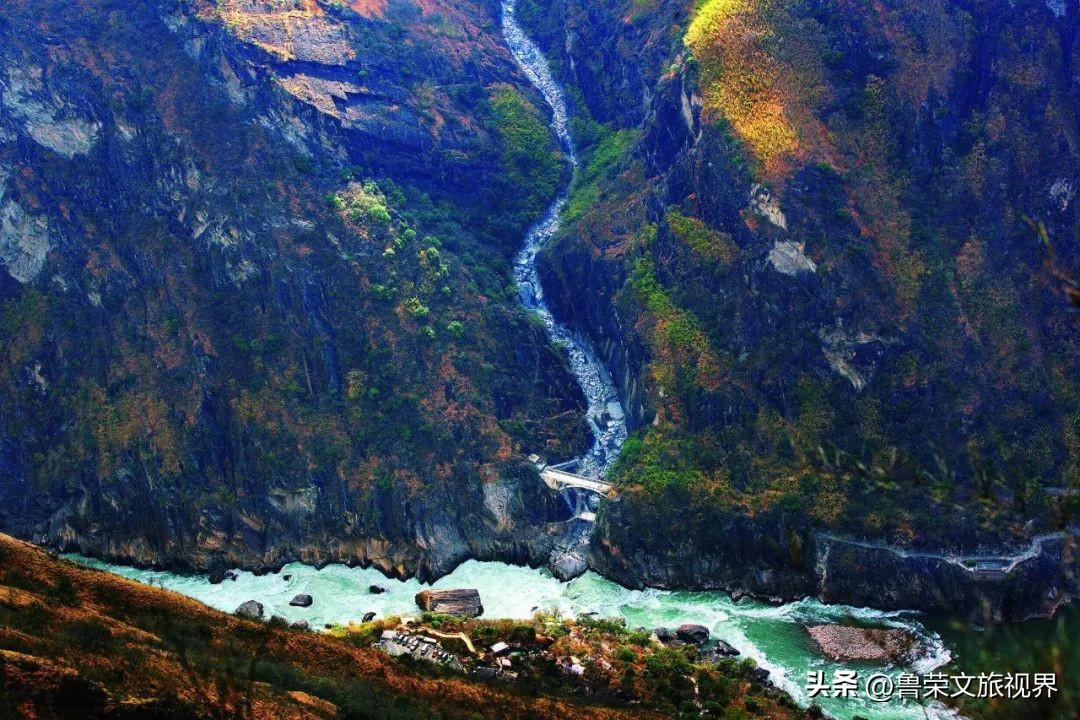 世界经典徒步线路,世界经典徒步线路虎跳峡