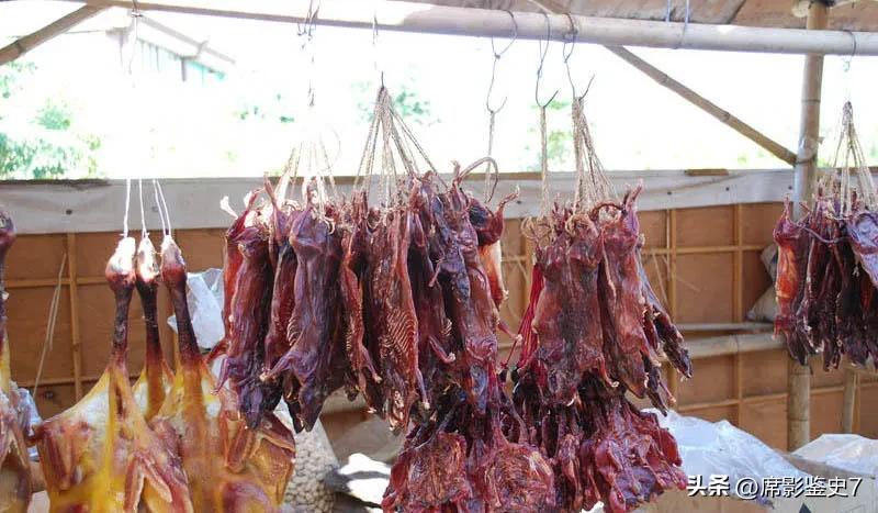 在福建尝了一口老鼠干，差点就把我送走