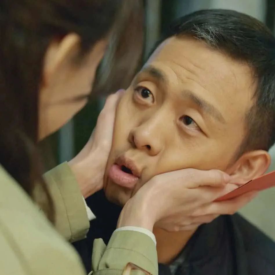 狂飙高启强头像,狂飙高启强干嚼咖啡片段