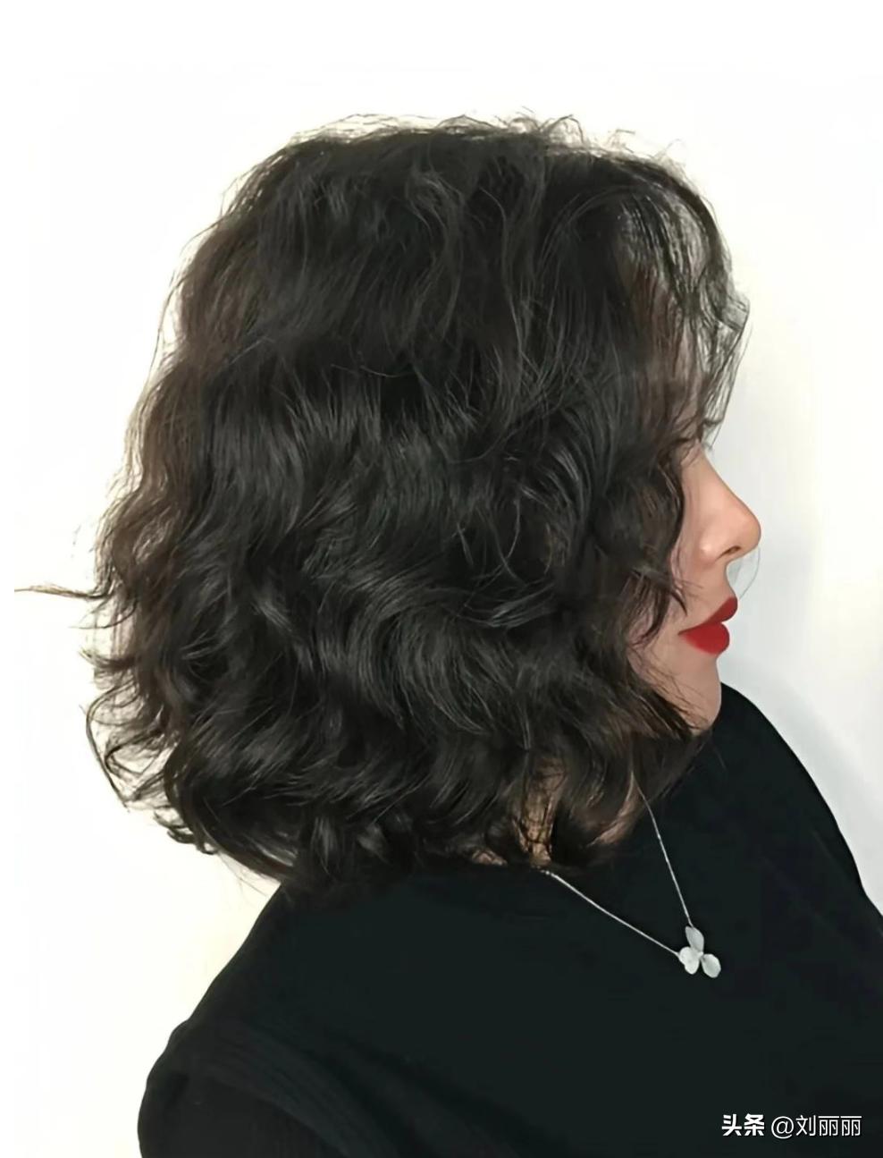 各种类型都适合的短发,女生一定要尝试的十款短发