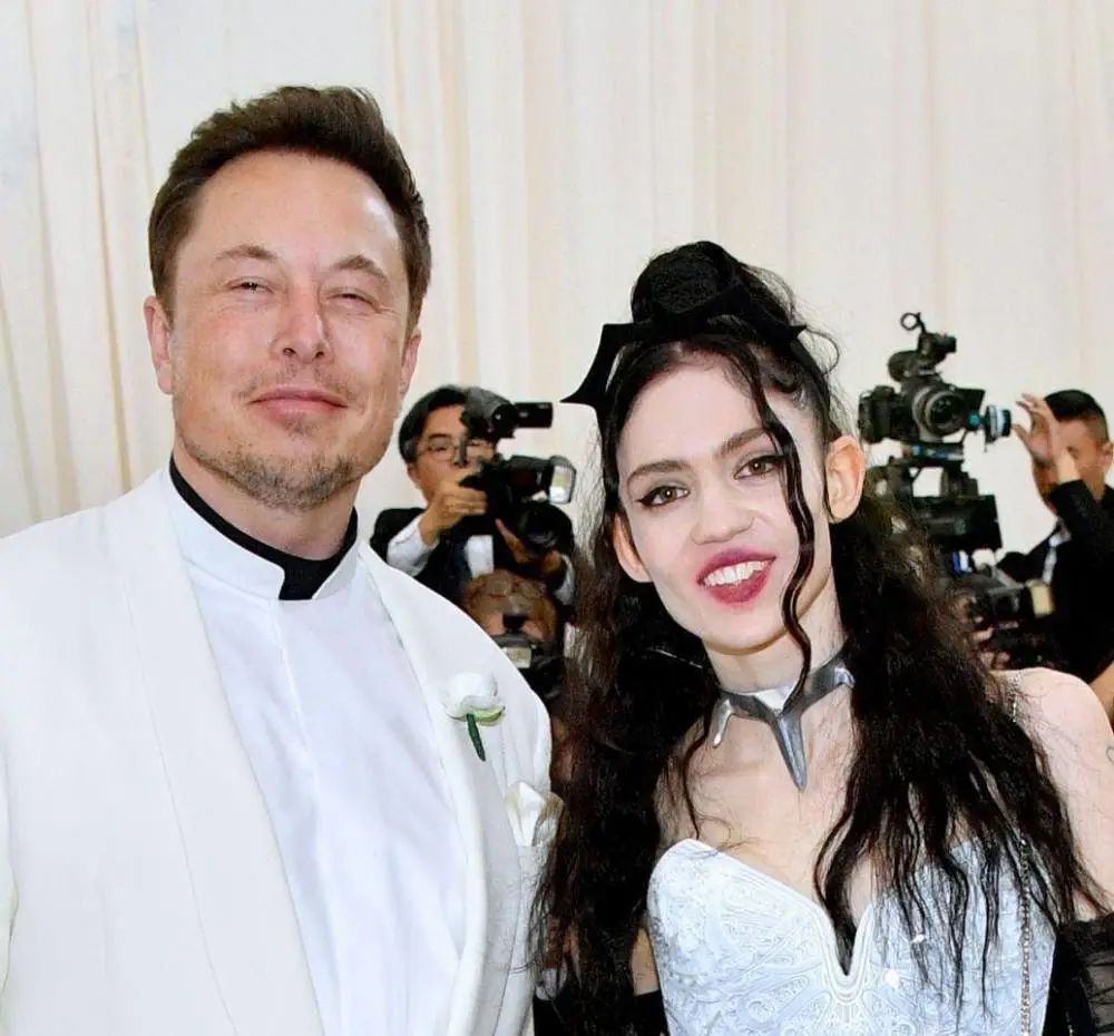 马斯克被空姐指控性骚扰,马斯克被性骚扰