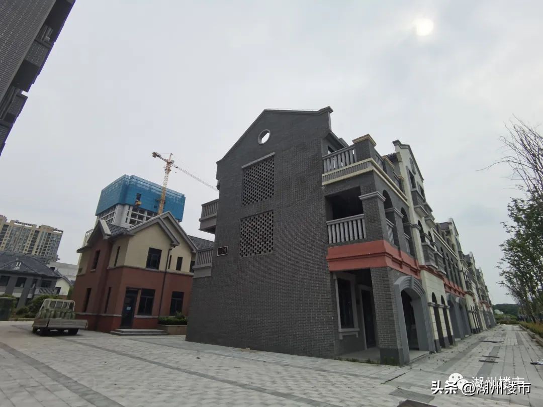 湖州佳源购物广场,实探购物中心视频