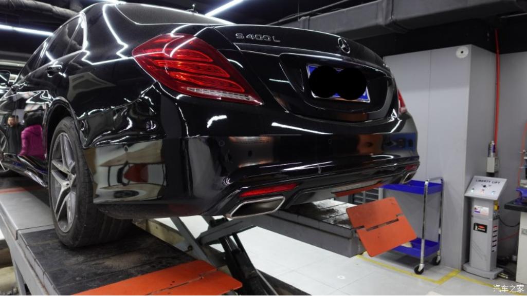 奔驰amggt63s升级先行版包围,奔驰amgc63改装外观