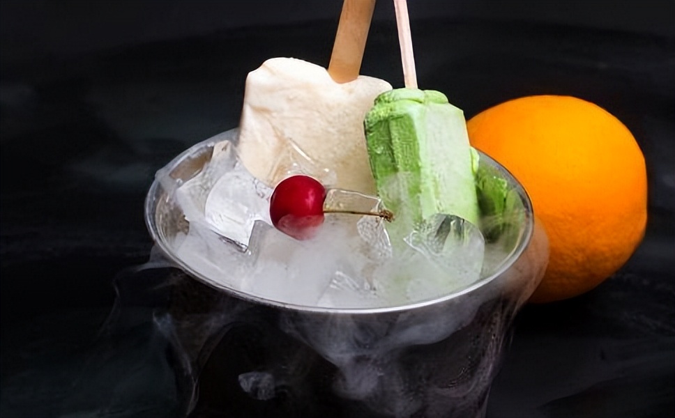 月经迟迟不来是什么原因引起的,子宫内膜厚0.9迟迟不来月经怎么办