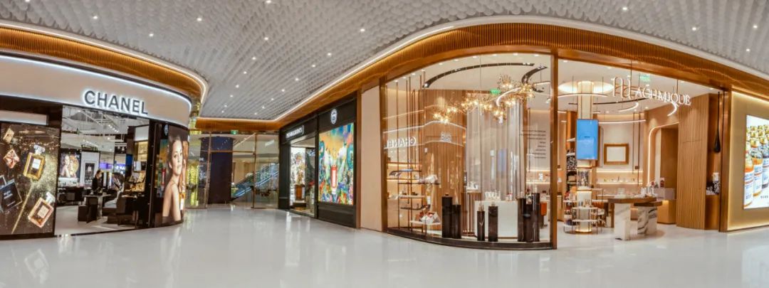 成都IFS全新美妆集合地“玩美”启幕，重塑西南美妆新格局