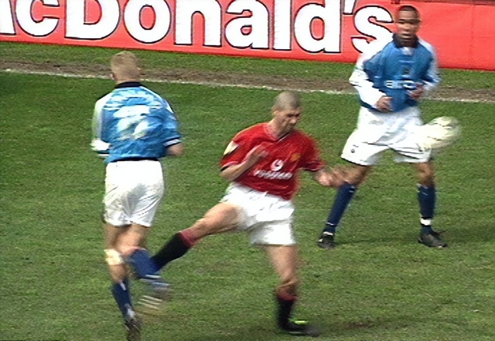 哈兰德父亲因伤退役，他如何培养出了球王接班人？