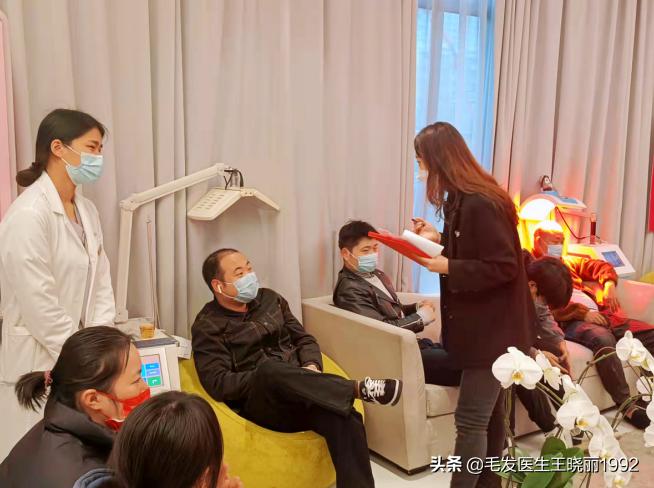 鏉窞鑹烘槦缇庡妞嶅彂,鏉窞鑹烘槦妞嶅彂娲诲姩