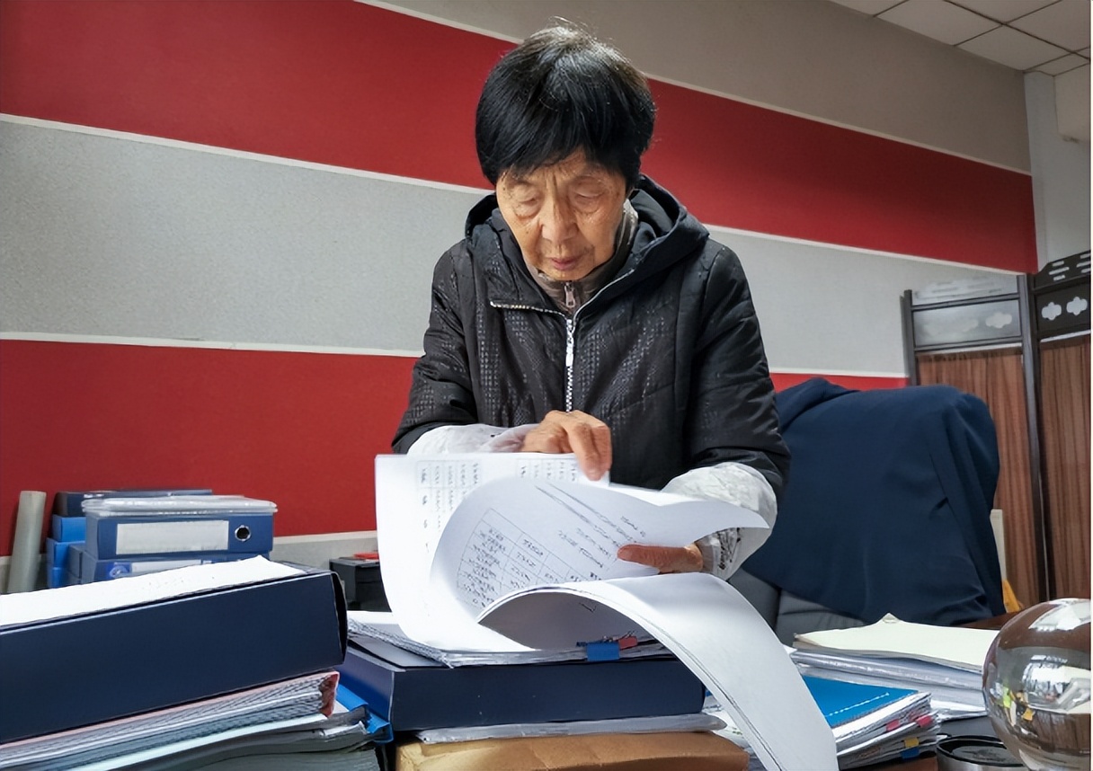 90后职场打工人创业,83岁职场打工人退体后创业