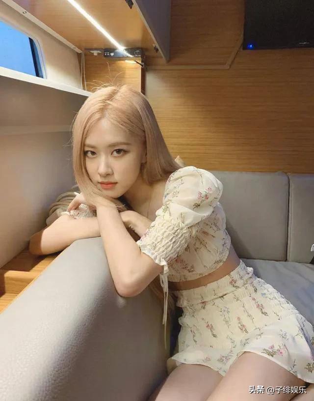 韩国女团金智妮跳舞的视频,韩国女团金珍妮红玫瑰