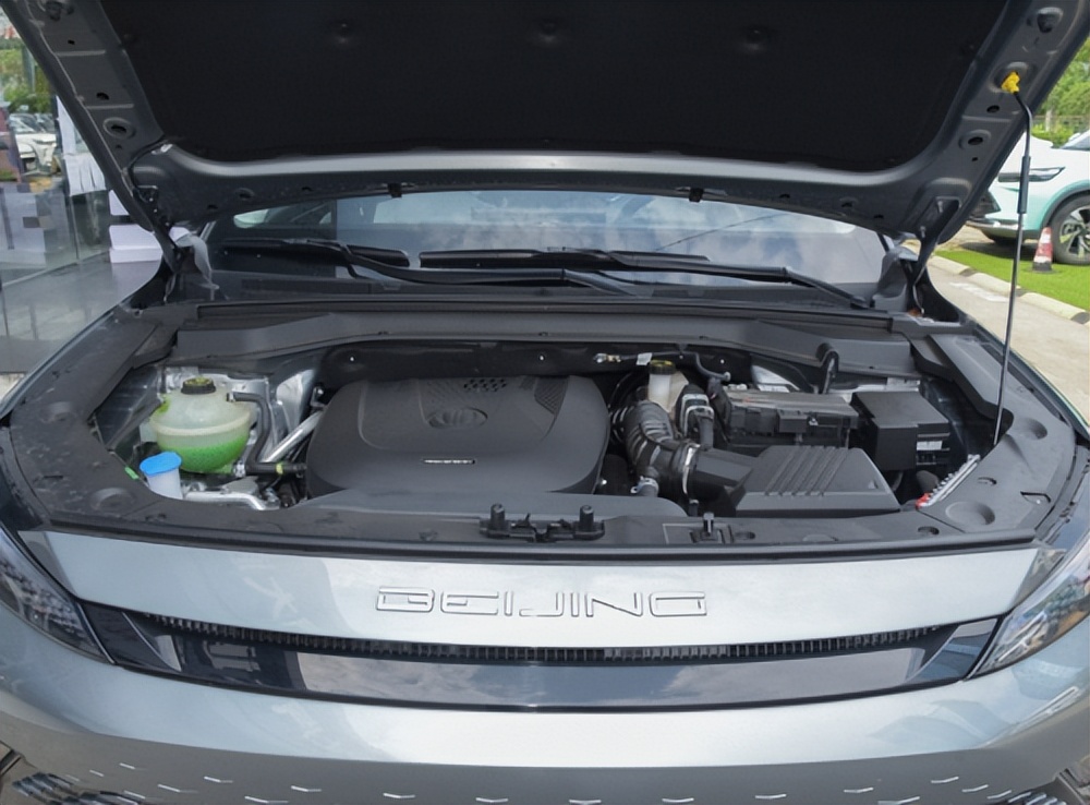 北汽魔方9月最新优惠,北汽魔方11.99万优惠多少