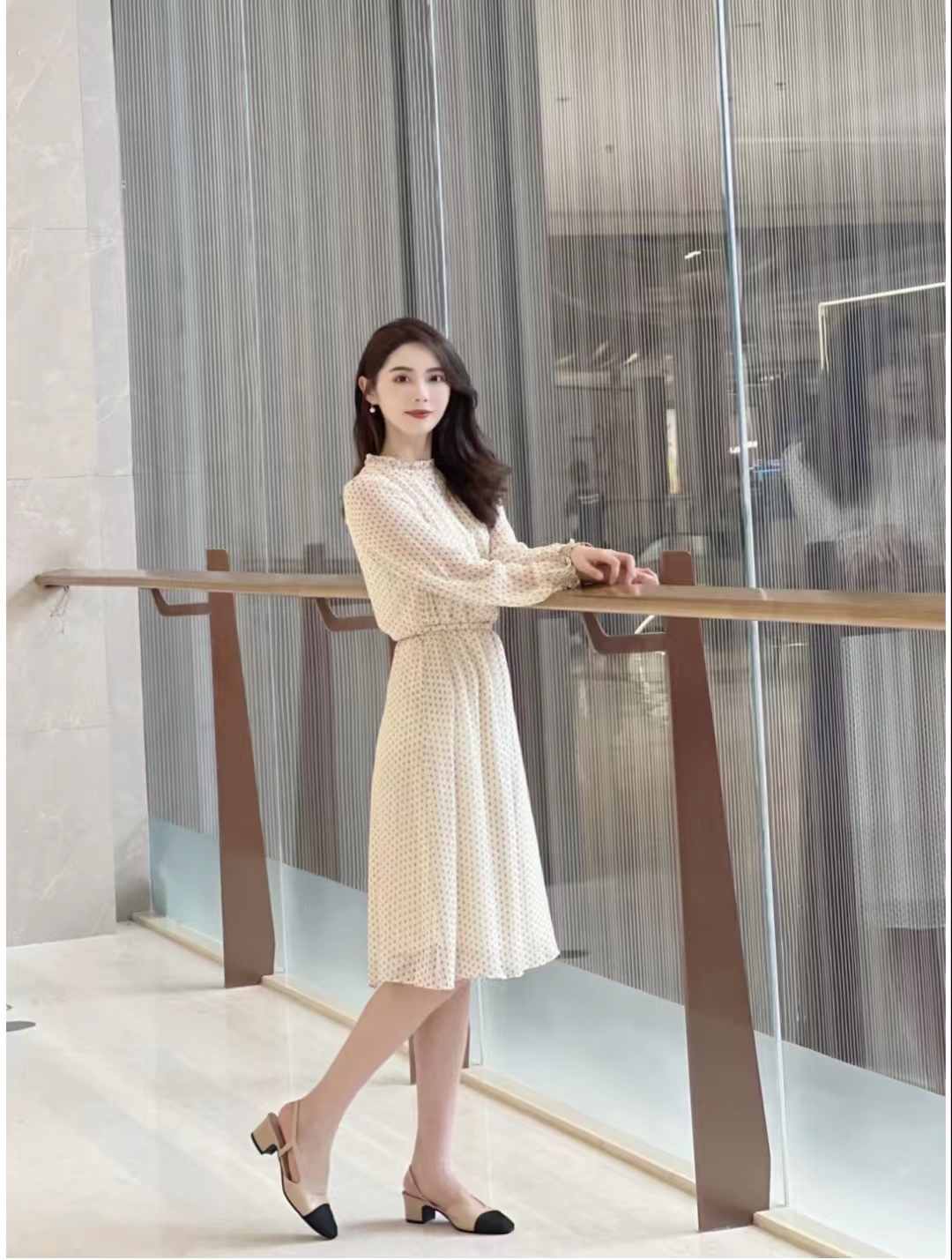 韩剧千金穿搭连衣裙,韩剧财阀千金穿搭黑色连衣裙