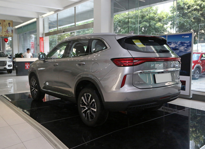 开着第三代哈弗h6去新疆,开哈弗h6第3代2.0