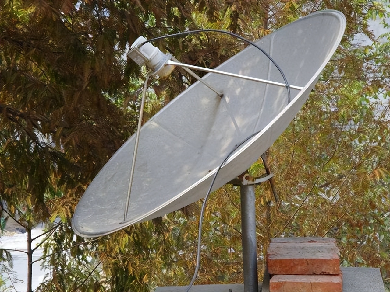 “大锅盖”的消失是动了谁的蛋糕？