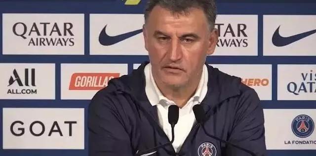 法甲梅西任意球绝杀巴黎4-3里尔,法甲首轮巴黎客战高喊梅西